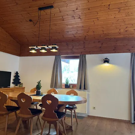 Vakantiehuis Gipfelblick Conny *